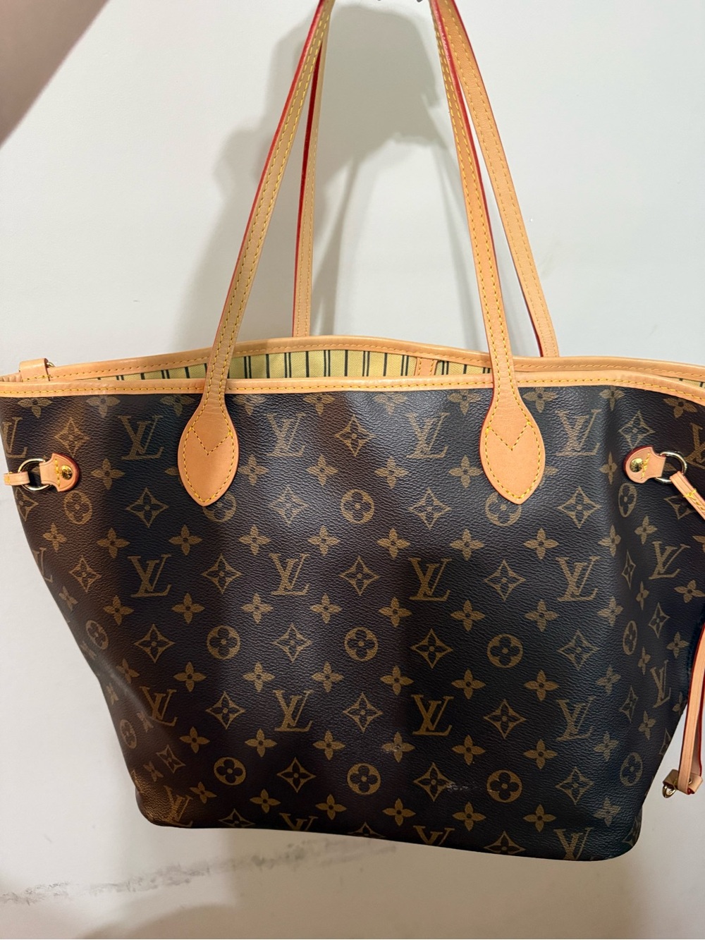 Louis Vuitton neverfull tote